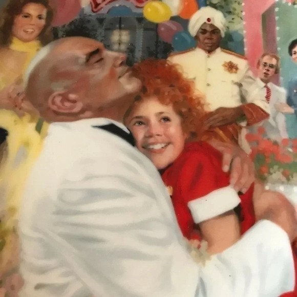 Annie and Daddy Warbucks the finale Collectors Plate vintage Edwin m Knowles - Picture 2 of 8